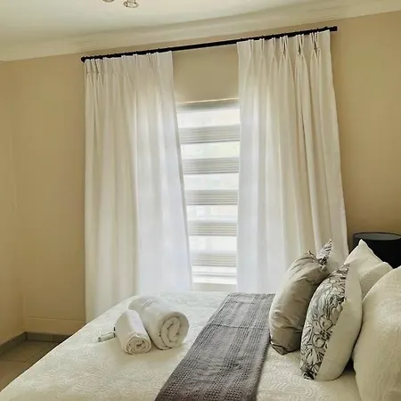 Wanderlust 2-Bedroom Apartment Centurion Exterior photo